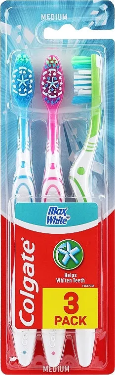 Colgate Max White Medium Toothbrushes - 3 Pack