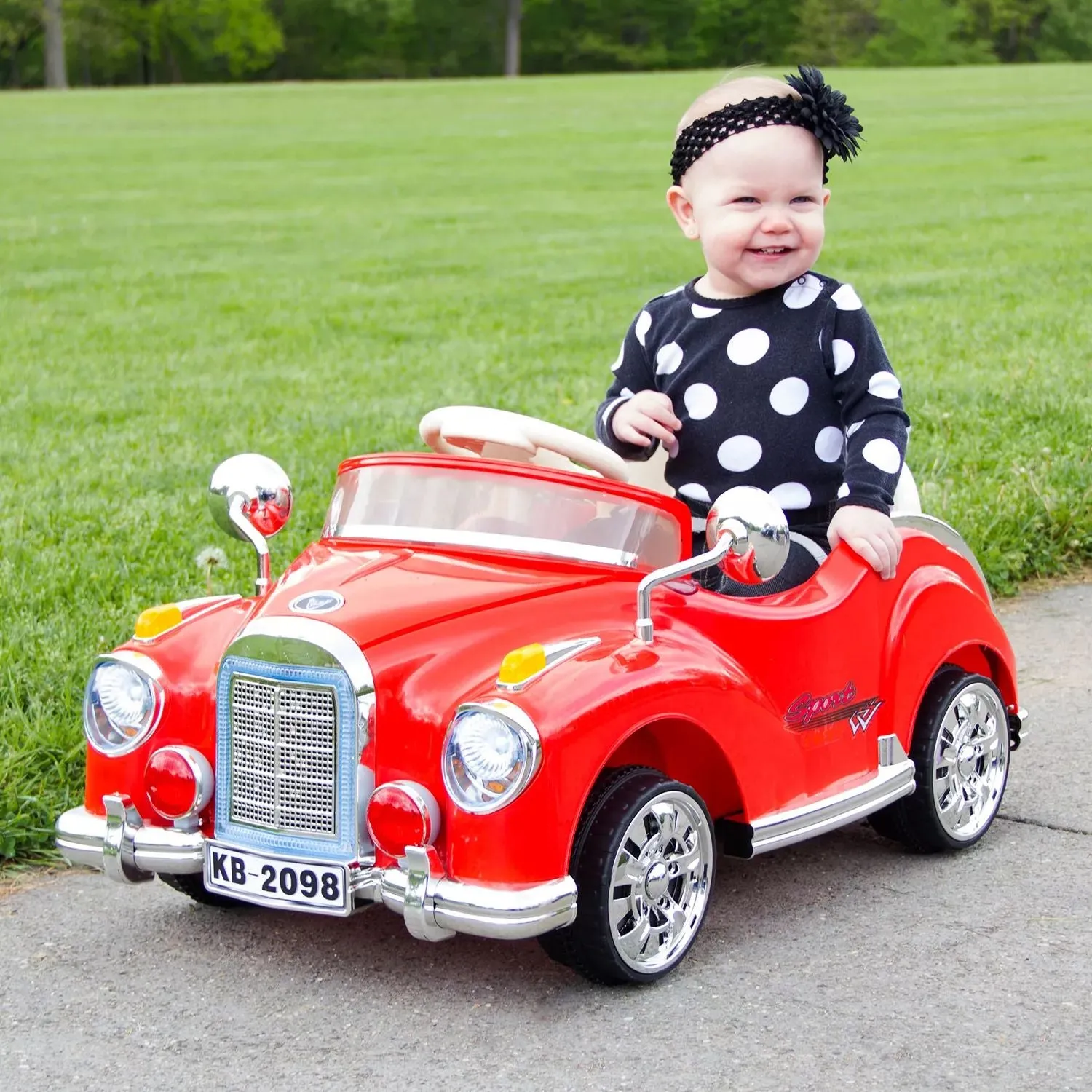 Lil' Rider Cruisin' Coupe Classic Car with Remote Control Lil' Rider