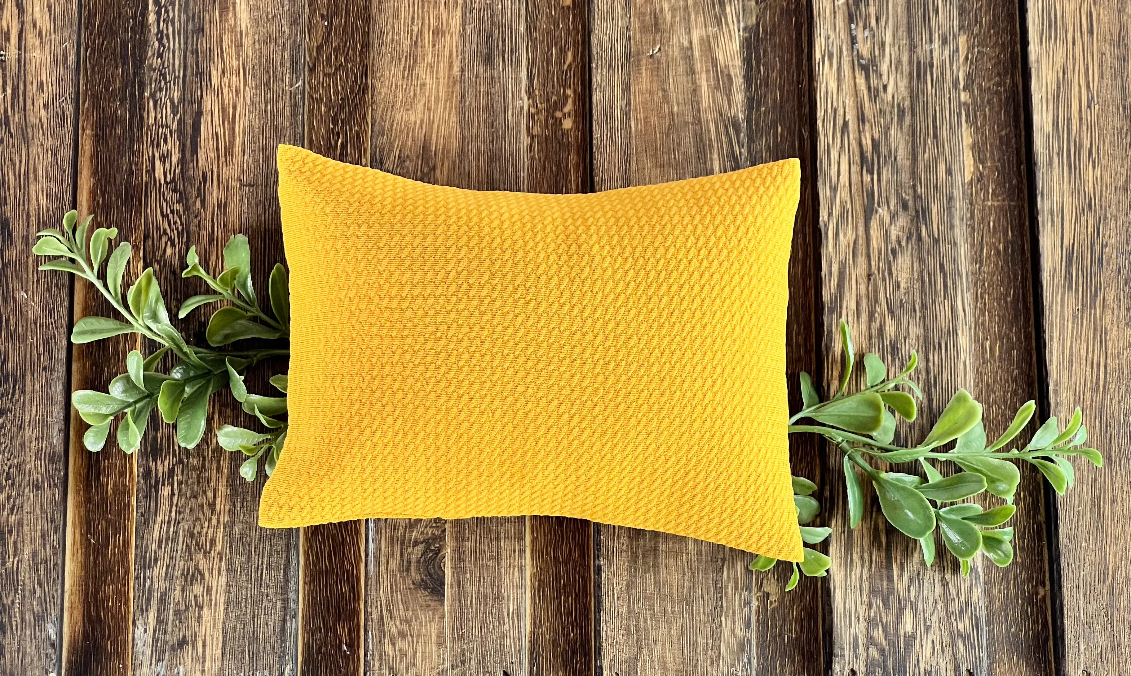 Mini Pillow with Cover - Textured - Gold