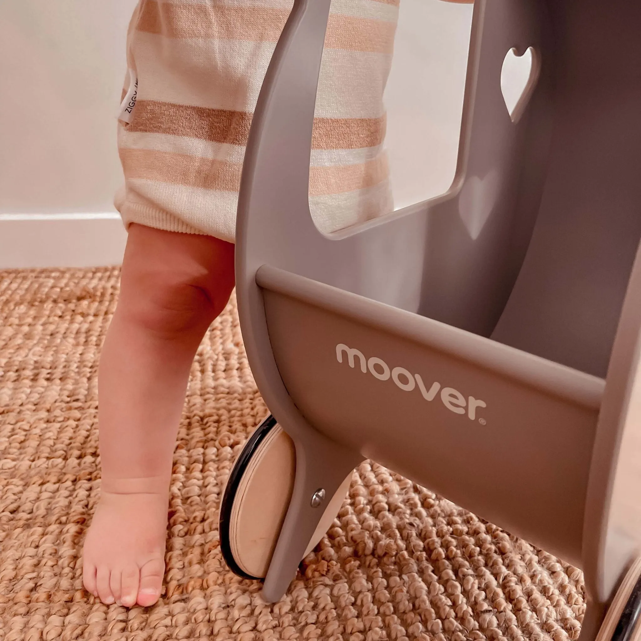 Moover Classic Dolls Pram