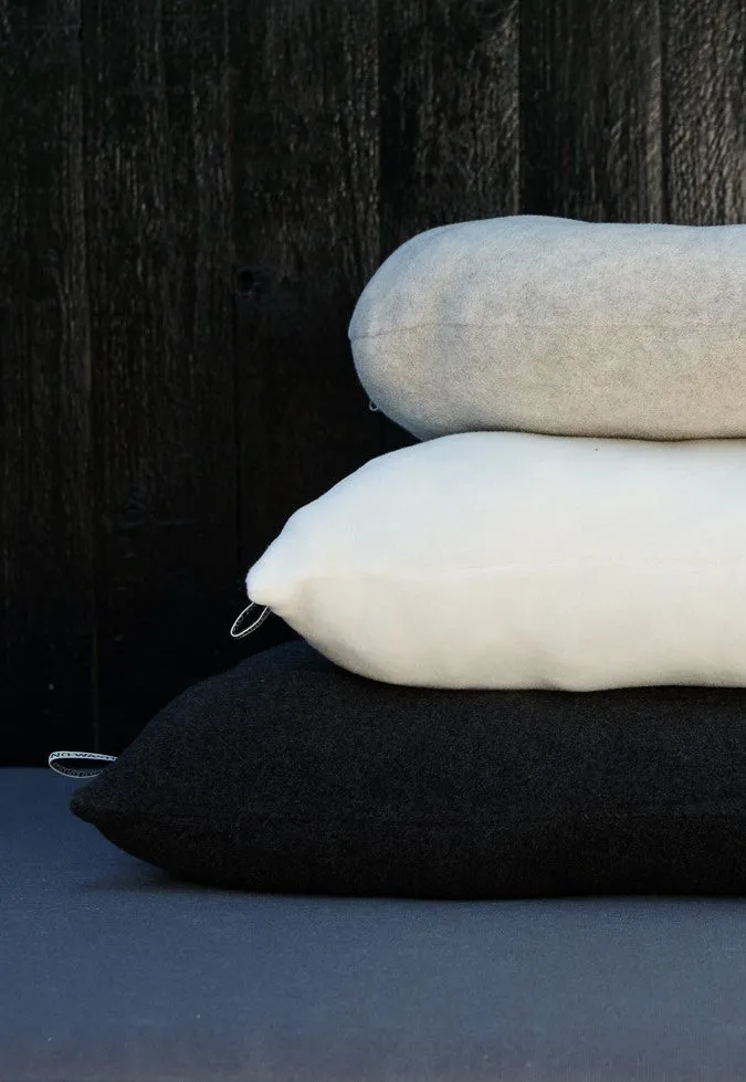 NO WASTE PILLOW - 4083 - SOFT BLACK